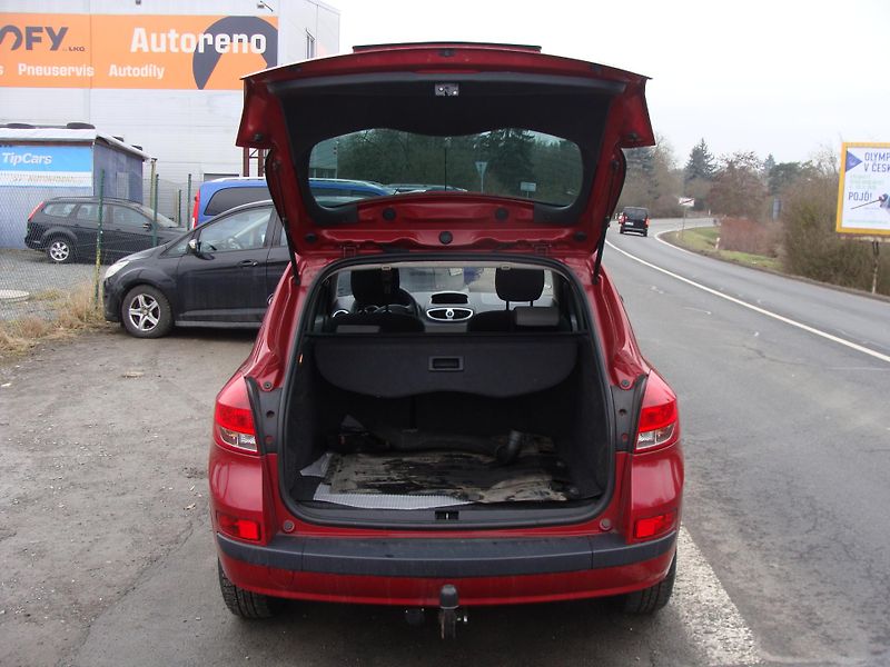 Renault Clio 1.5 DCi, 55 kW, klima, tažné - fotka 11 z 24