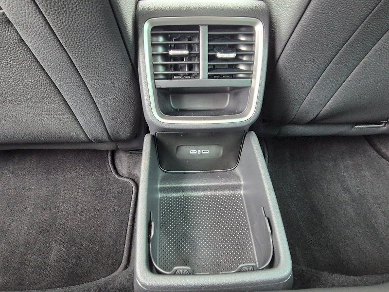 Škoda Octavia (2025) kombi Top Selection 1.5 TSI 11 - fotka 33 z 36
