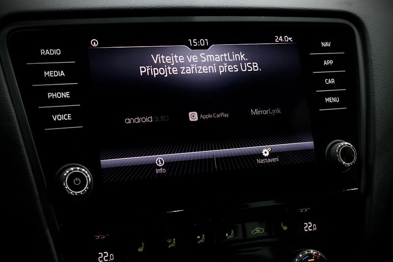 Škoda Octavia 3 FL Combi 1.4 TSI 110 kW - fotka 34 z 38