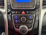 Hyundai i30 (2013) 1.6 CRDi, 1.maj, AT, AC - náhled 13