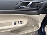Škoda Octavia 2.0 TDI DSG - náhled 14