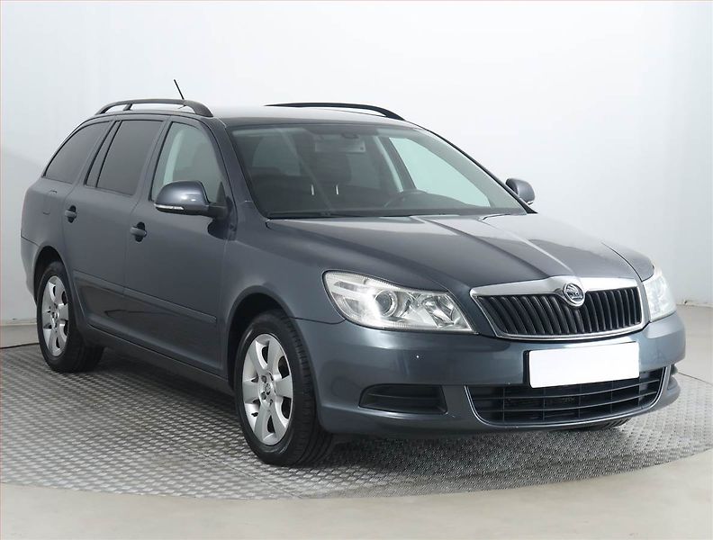 Škoda Octavia (2010) Ambiente 1.6 TDI 4x4, 4X4 - fotografie inzerátu