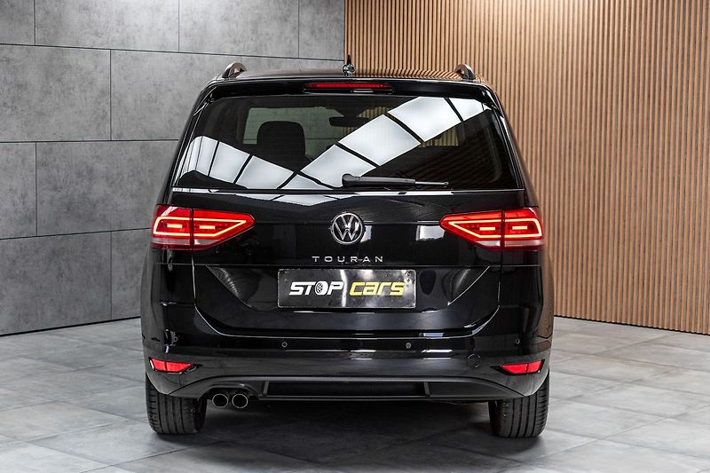 Volkswagen Touran 2.0TDI DSG*TAŽNÉ*7.MÍST*ČR 1.M - fotka 5 z 48