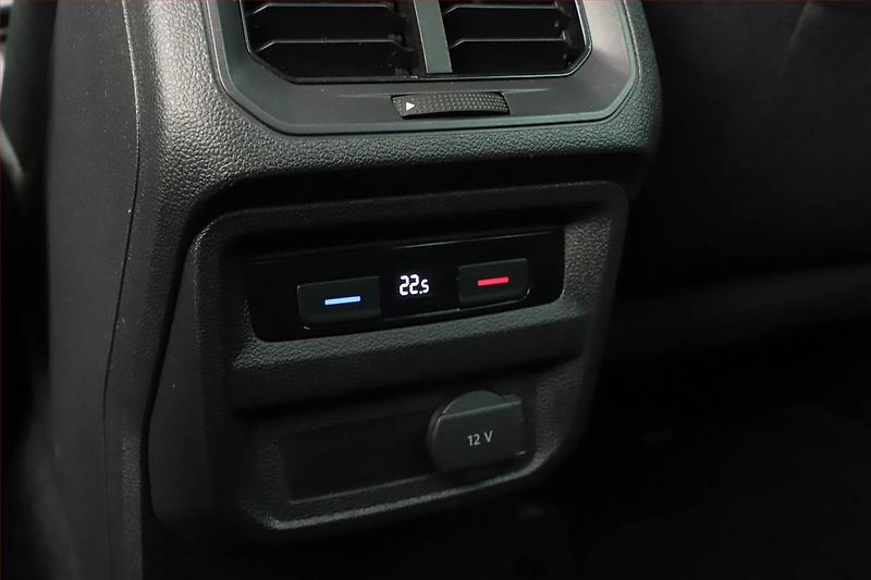 Volkswagen Tiguan (2016) Highline 2.0 TDI, 4X4 - fotka 11 z 20