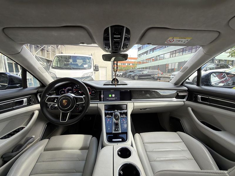 Porsche Panamera (2019) 4S Sport 2.9 324 kW CHRONO - fotka 29 z 51