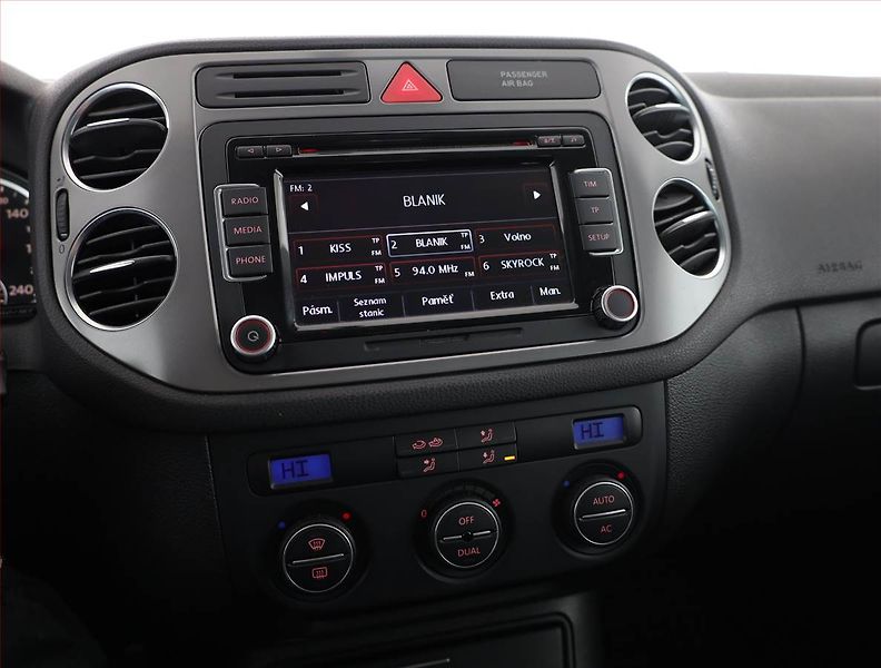 Volkswagen Tiguan (2009) 1.4 TSI, 4X4 - fotka 9 z 15