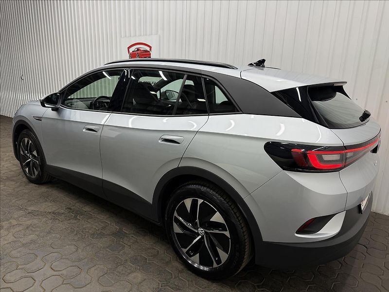 Volkswagen ID.4 ACC MASÁŽE HUD TČ TAŽNÉ 2XALU - fotka 6 z 45