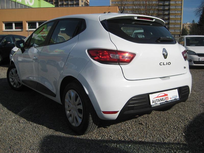 Renault Clio 0.9TCe 66 kW!!! 1.maj-DPH-ČR ! - fotka 12 z 32