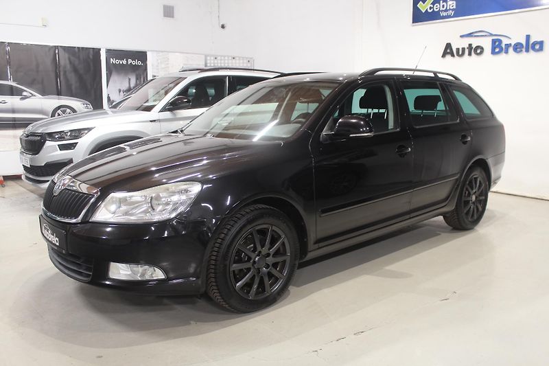 Škoda Octavia (2010) 1.4 TSI 90kW Nez.Topení - fotka 7 z 31