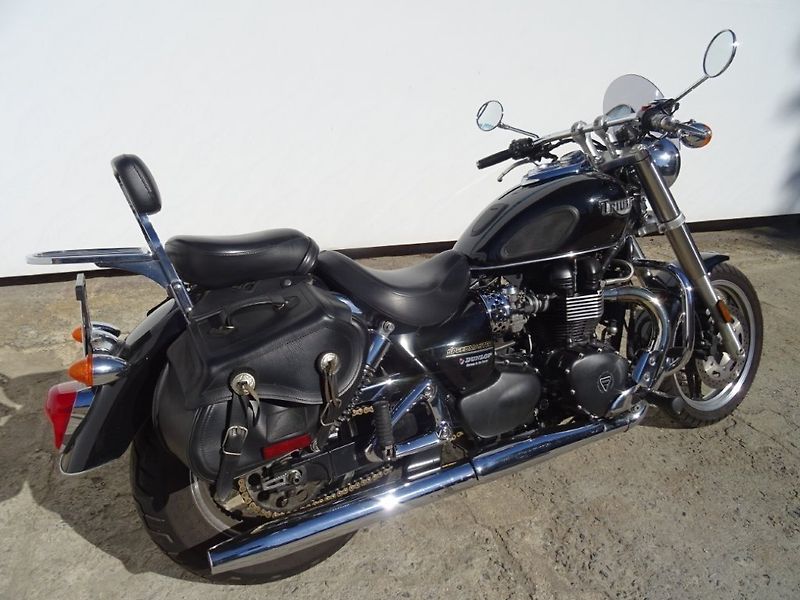Triumph Speedmaster (2006) 908ML,44Kw - fotka 2 z 7