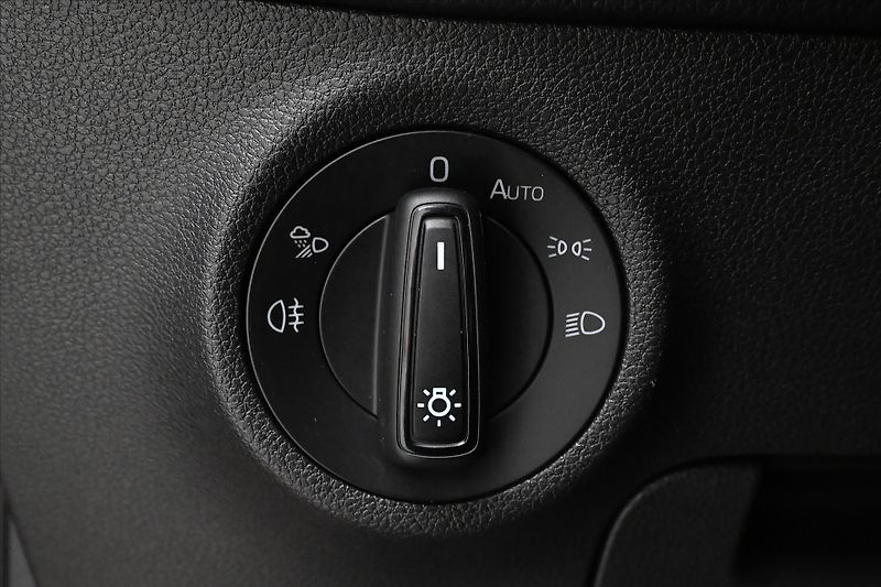Škoda Kodiaq 2,0 TDI 147 KW DSG 4X4 TAŽNÉ Z - fotka 26 z 32