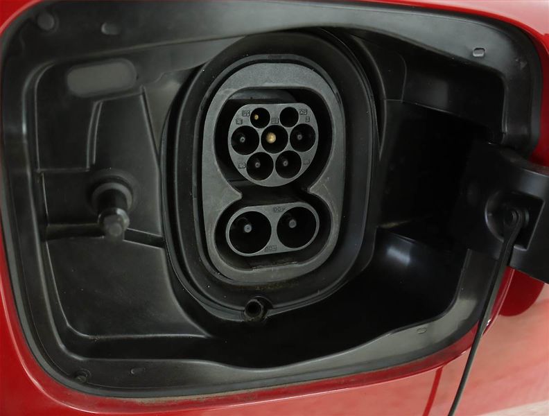 Škoda Enyaq (2020) iV 80 (82 kWh), SoH 84% - fotka 18 z 19