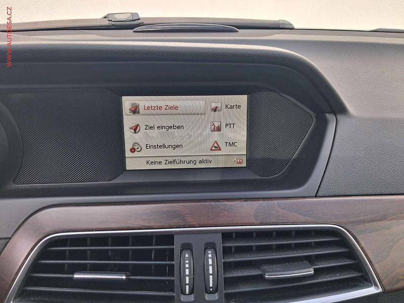 Mercedes-Benz Třídy C (2013) 1.6 C180, AT, TZ, šíbr - fotka 17 z 18