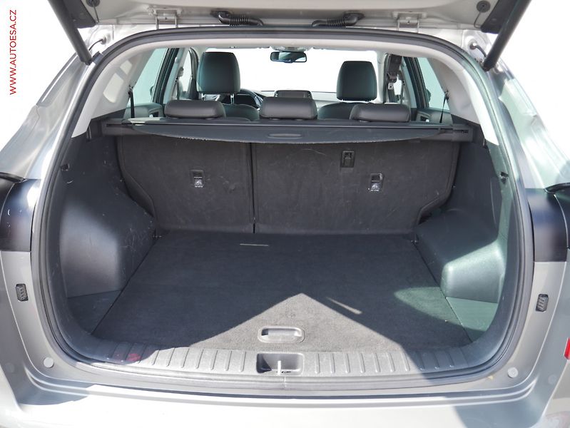 Hyundai Tucson (2018) 1.6 T-GDi 4x4, 1.maj,ČR, AT - fotka 7 z 20