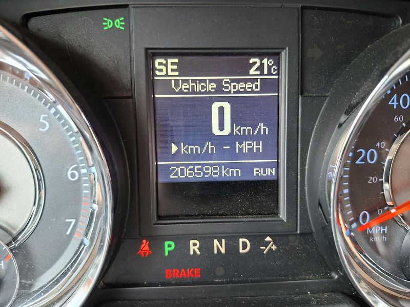 Chrysler Town & Country (2014) 3,6L 7míst, LPG, tažné, 2xkola - fotka 25 z 35