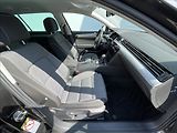 Volkswagen Passat Variant 2,0 TDI DSG R-line Pak LED+ACC - náhled 17