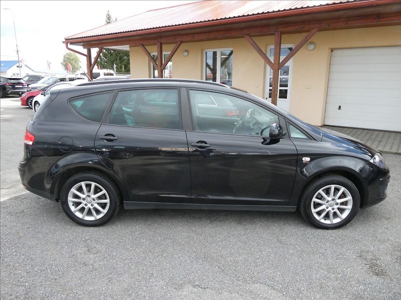 Seat Altea 2,0 TDi 103kW XL 4x4,navigace - fotka 2 z 39