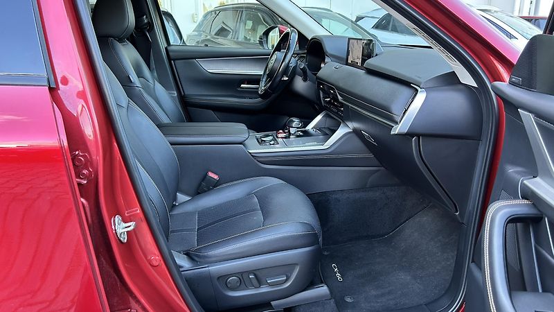 Mazda CX-60 2.5 Skyactiv PHEV  - fotka 14 z 20