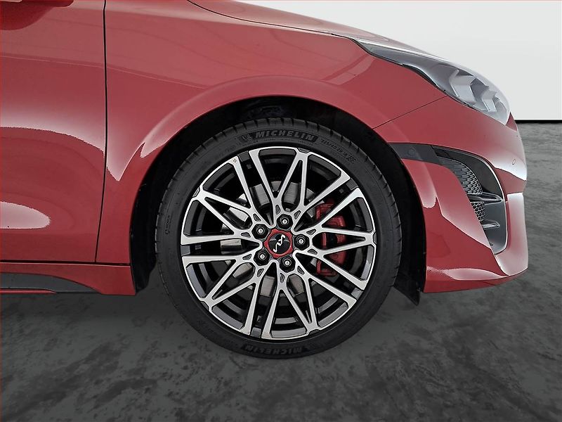 Kia Pro_Ceed (2024) GT 1.6 T-GDI - fotka 15 z 26
