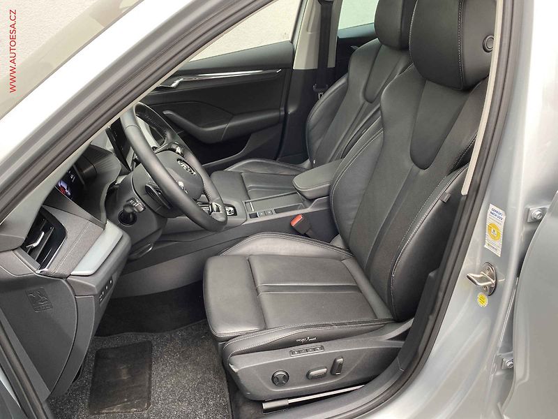 Škoda Octavia (2022) 2.0 TSi 4x4, Style, DSG - fotka 9 z 20