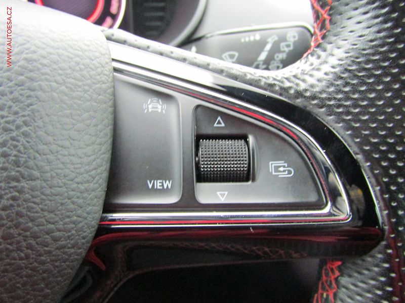 Škoda Octavia (2018) 2.0 TSI, ČR, RS, AT, navi - fotka 20 z 21
