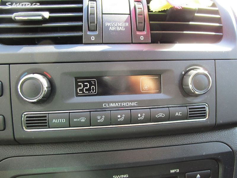 Škoda Roomster 1,2TSI-63KW-NOVÁ STK+ROZVODY - fotka 17 z 40