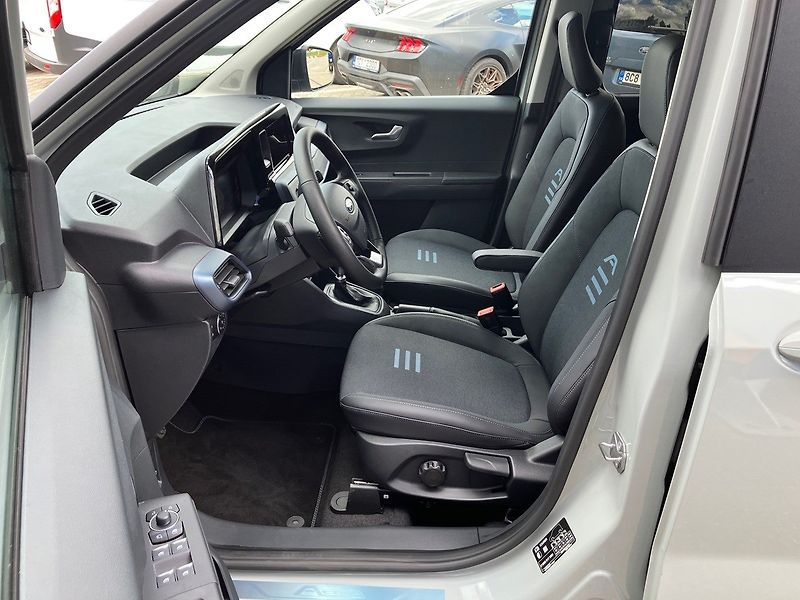Ford Tourneo Courier (2026) Active, Tourneo, 1.0 EcoBoost - fotka 8 z 35