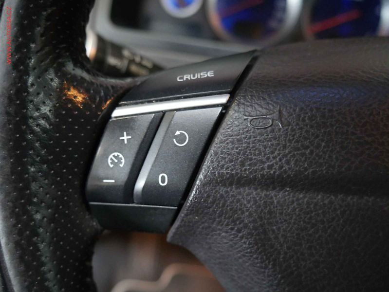 Volvo XC90 (2008) 2.4 D, AC, bxen - fotka 12 z 20