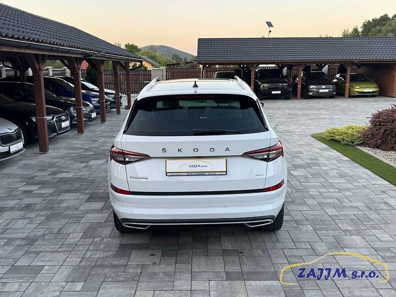 Škoda Kodiaq L&K 2.0TSi 140kw 4x4 + Webasto - fotka 5 z 50