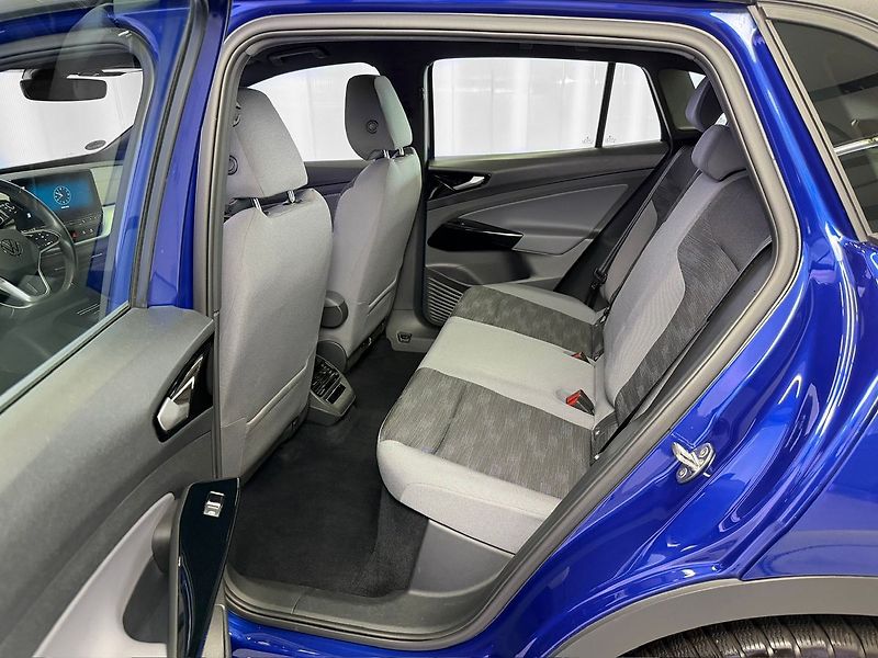 Volkswagen ID.4 PRO PERFORMANCE 150 kW, ACC, T - fotka 11 z 23