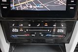 Volkswagen Passat 2.0 TDI ELEGANCE*ACC*ČR*1.MAJ - náhled 23