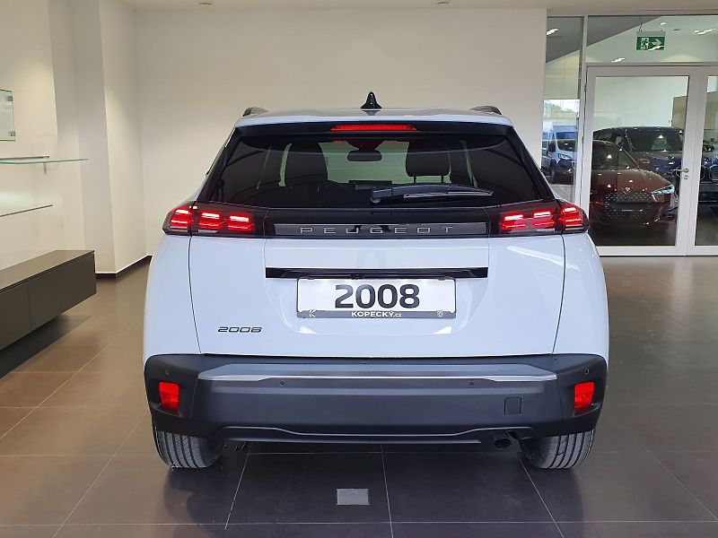 Peugeot 2008 (2026) ALLURE 1.2 TURBO 100k MAN6 - fotka 5 z 17