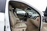 Jeep Grand Cherokee 3.0 CRD/Overland/Facelift/250 - náhled 31