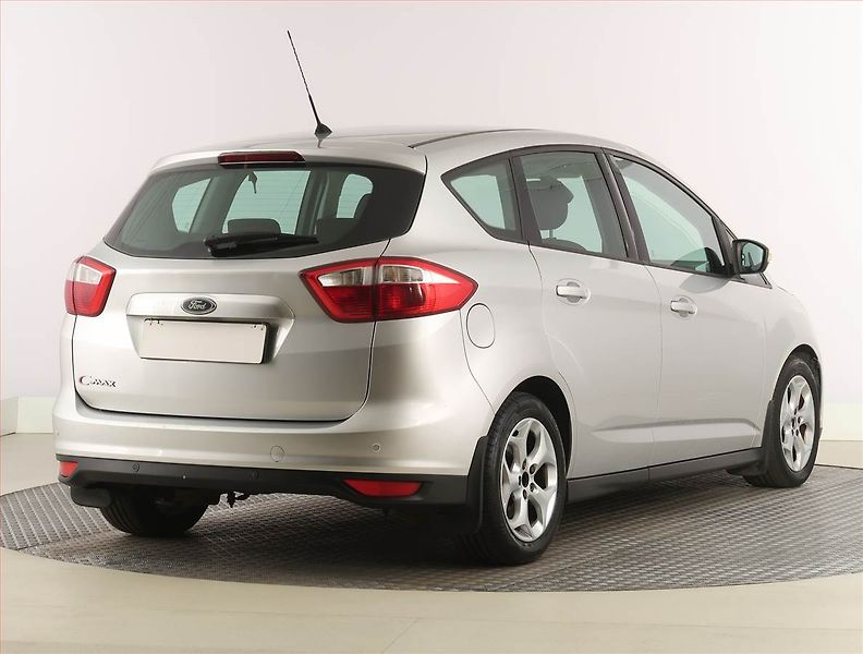 Ford C-MAX (2012) 1.6 16V, Park. senzory - fotka 5 z 20