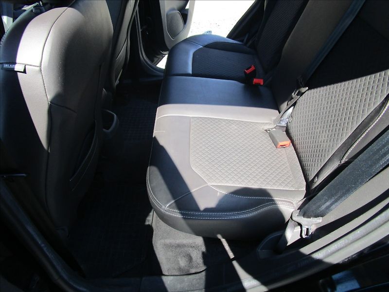 Ford EcoSport 1.5TDCi aut. Klima - fotka 26 z 38