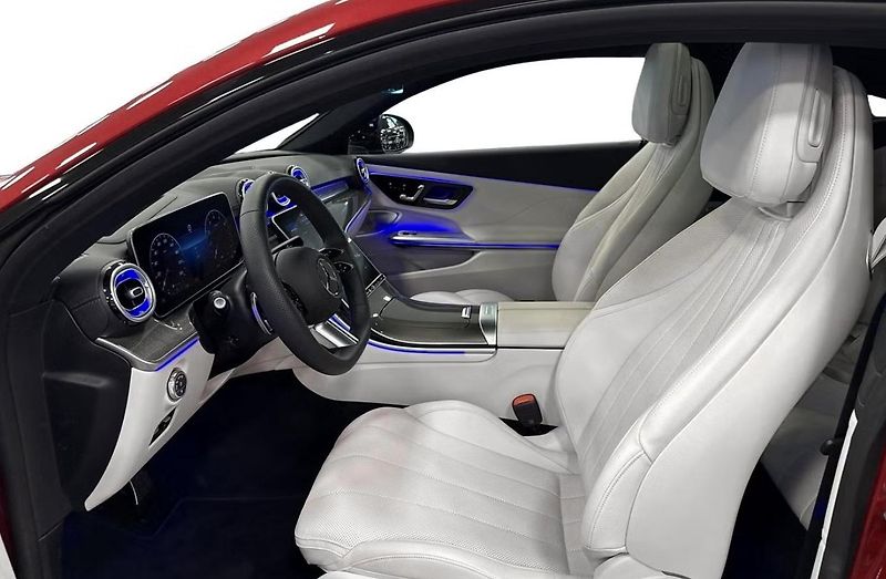 Mercedes-Benz CLE 300 4M AMG 360k Tažné Bílý in. - fotka 7 z 18