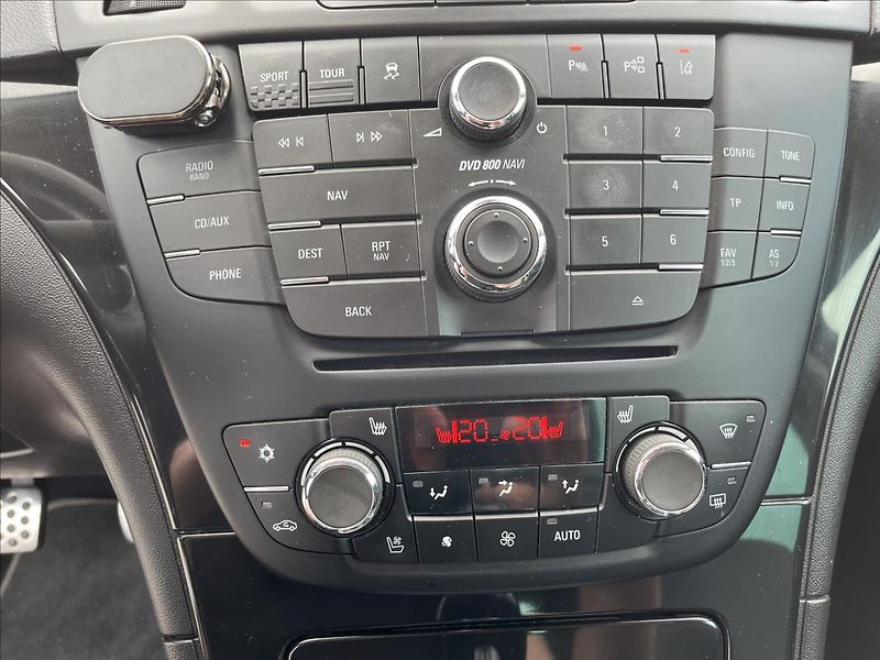 Opel Insignia 2,0 CDTi KLIMA SERVIS ROZVODY - fotka 19 z 44