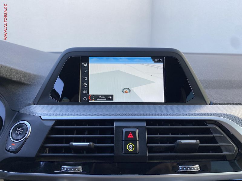 BMW X3 (2018) 2.0 D xDrive20d, AT, LED - fotka 19 z 22