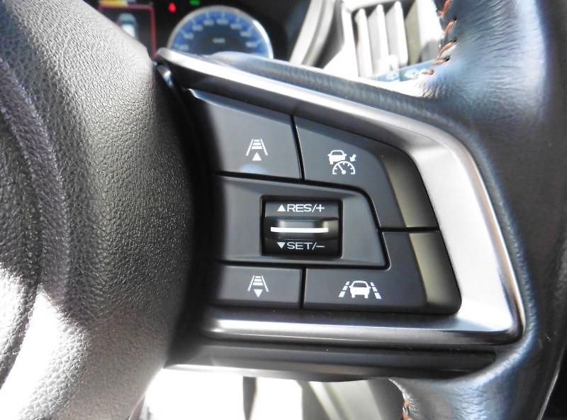Subaru XV 2.0 Exclusive AWD A/T, EyeSigh - fotka 15 z 18
