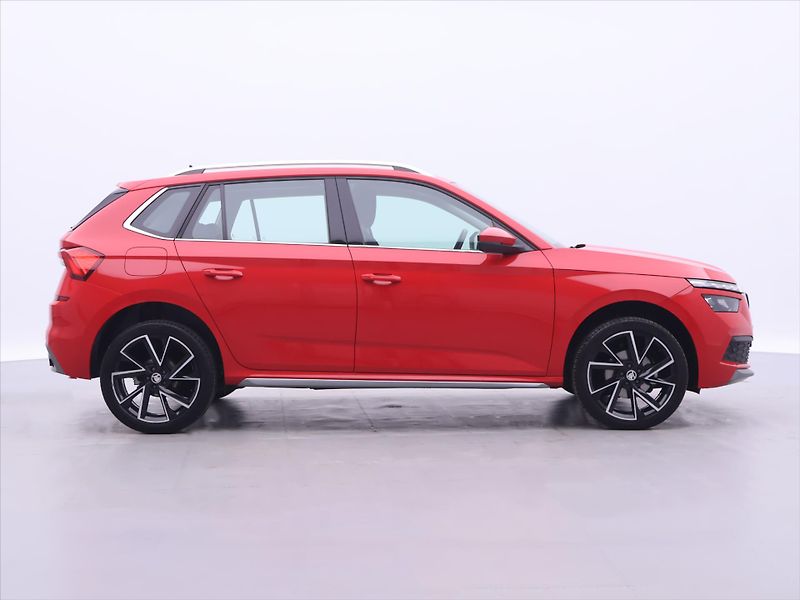 Škoda Kamiq 1,0 TSI 81kW DSG Motorsport CZ - fotka 8 z 35