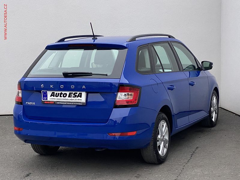 Škoda Fabia (2021) 1.0 TSi, ČR, Ambition, tempo - fotka 4 z 16
