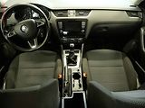 Škoda Octavia (2014) 1.4 TSi, AC, temp. - náhled 8