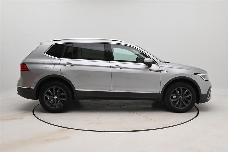 Volkswagen Tiguan Allspace 2,0 TDI 110kW DSG 7Míst Záruka - fotka 4 z 32