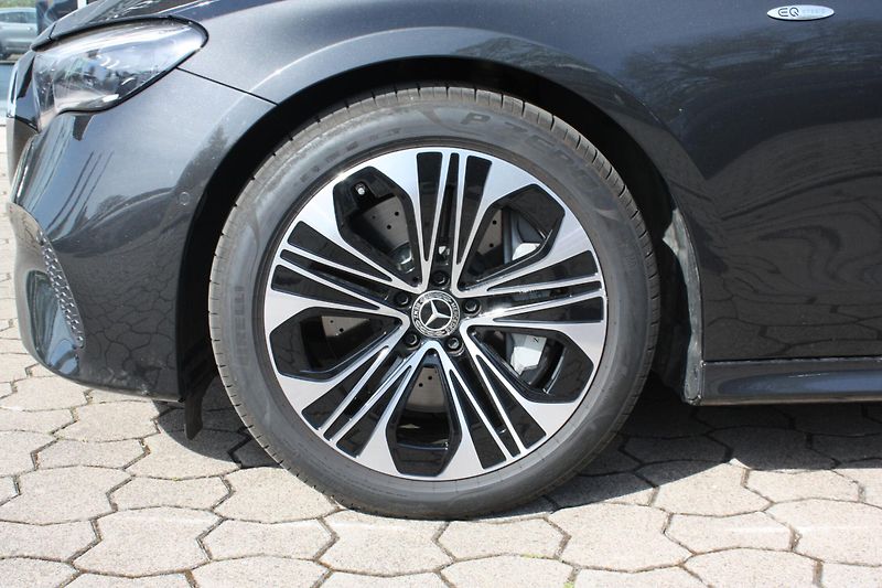 Mercedes-Benz Třídy E (2025) 300deT-Modell 4MT,tažné,hybrid - fotka 5 z 12