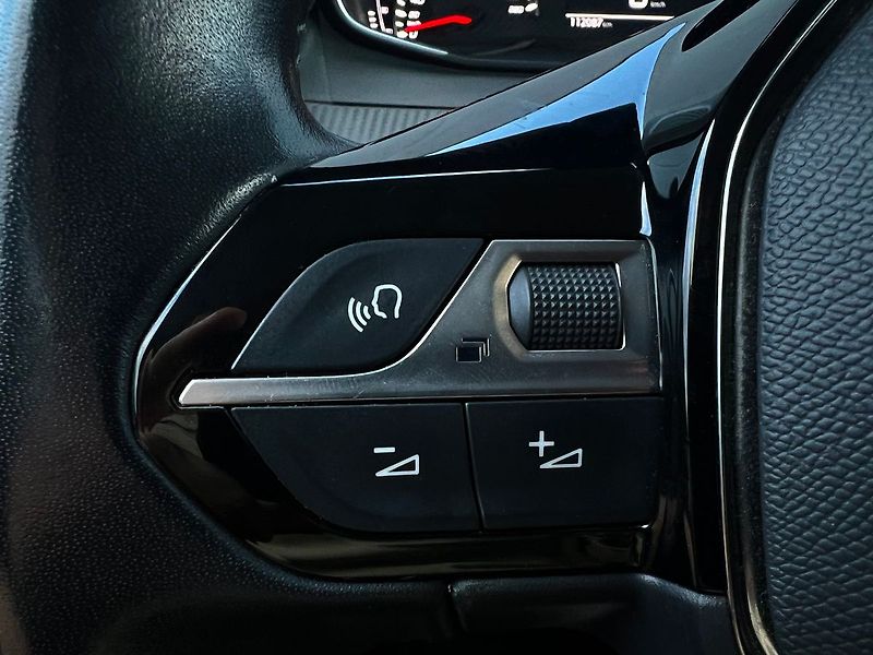 Peugeot 208 (2021) 1.2 PureTech, Active Pack - fotka 21 z 38