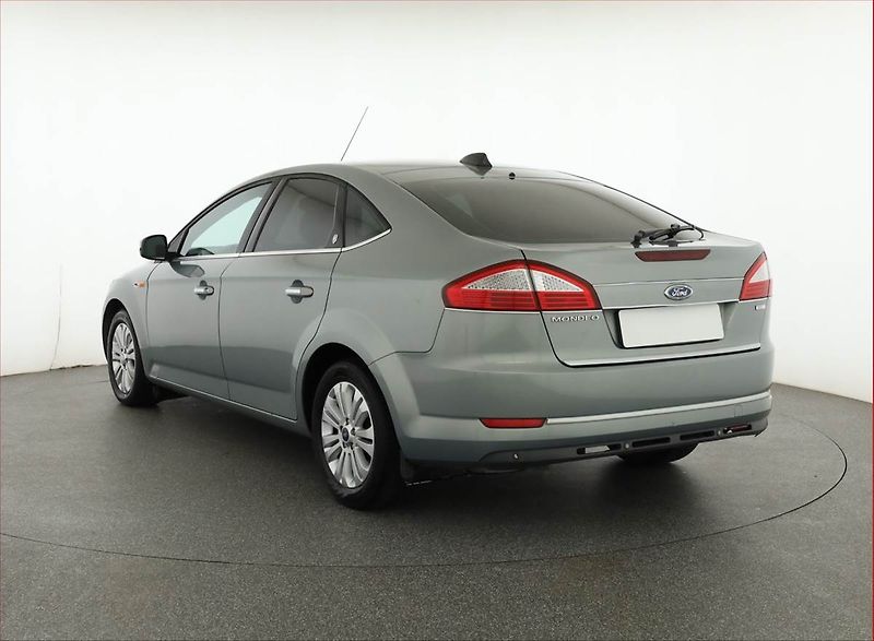Ford Mondeo (2008) 1.8 TDCi, po STK - fotka 4 z 16