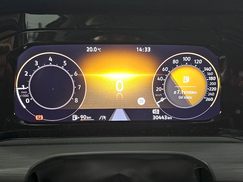 Volkswagen Golf (2021) 1,5 TSI EVO 150K STYLE - fotka 11 z 39