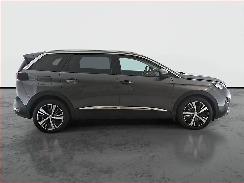 Peugeot 5008 (2020) PureTech 130, 7 míst, ČR,1.maj - fotka 6 z 20