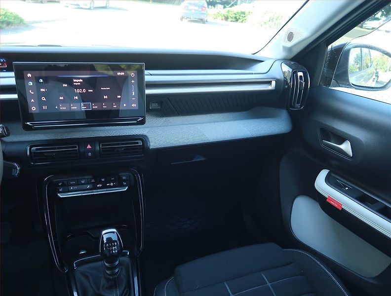 Citroën C3 (2025) 1.2 Turbo, Serv.kniha, Kůže - fotka 8 z 15