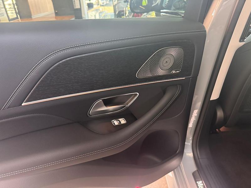 Mercedes-Benz GLE (2026) 450 d 4MATIC - fotka 13 z 20
